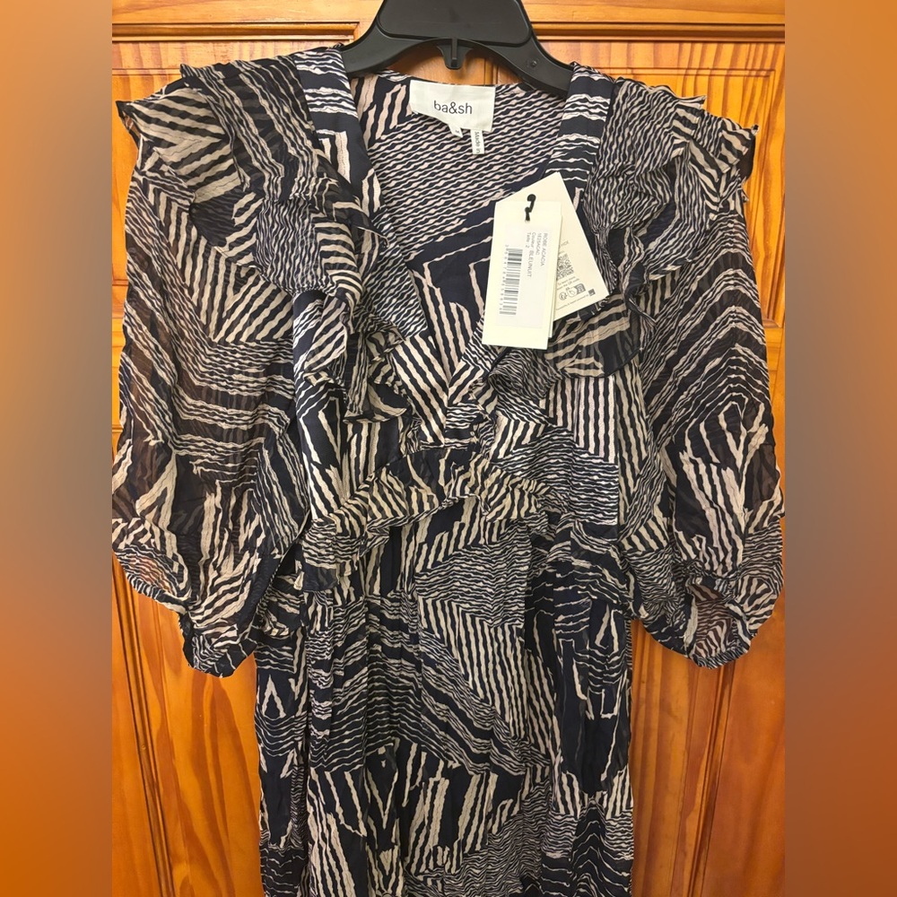 ba&sh Robe Acacai - Picture 9 of 13